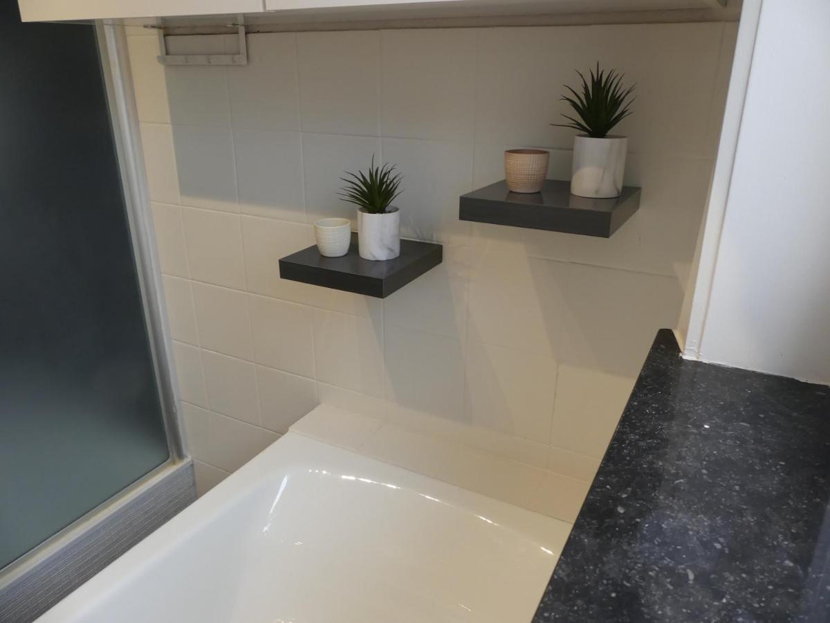 Vakantiewoning De Nachtegaal ออสเทนด์ ภายนอก รูปภาพ